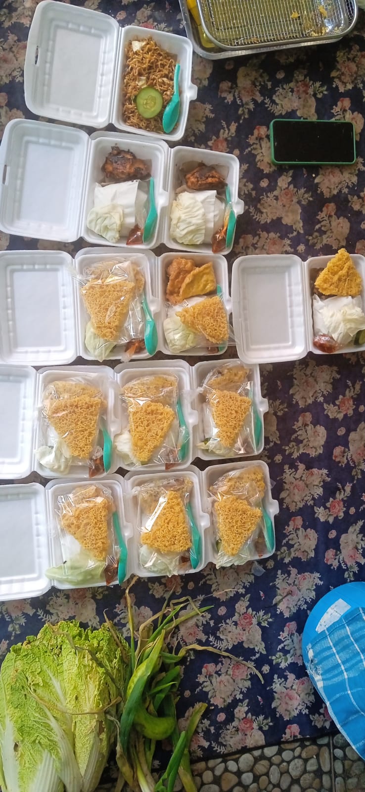 Nasi Ayam Kremes